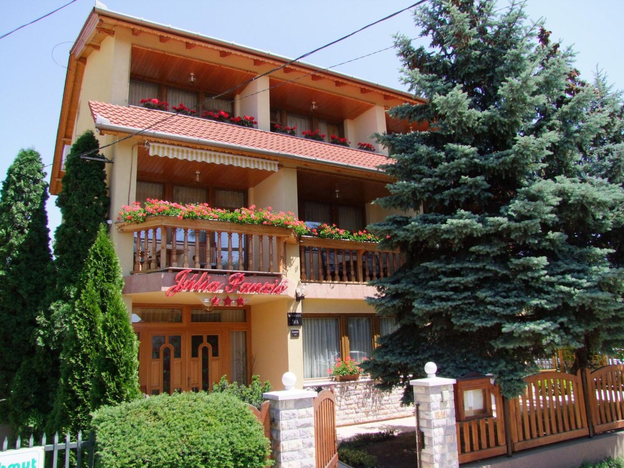 Bed and Breakfast Julia Panzio Hajdúszoboszló Exteriér fotografie