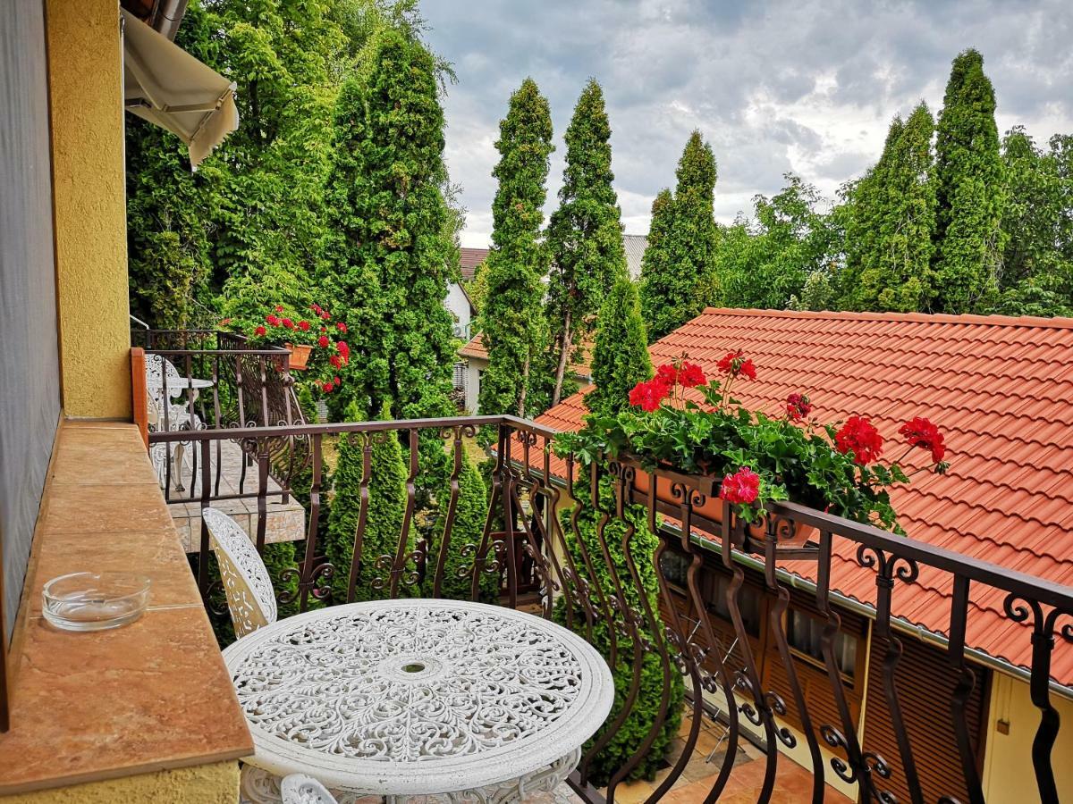 Bed and Breakfast Julia Panzio Hajdúszoboszló Exteriér fotografie