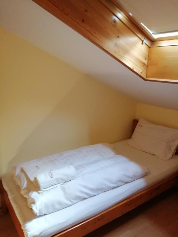 Bed and Breakfast Julia Panzio Hajdúszoboszló Exteriér fotografie